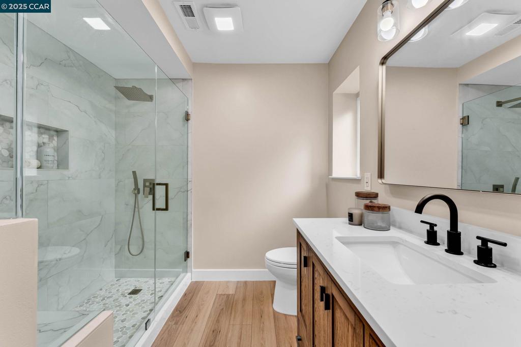 ROSSMOOR - Residential