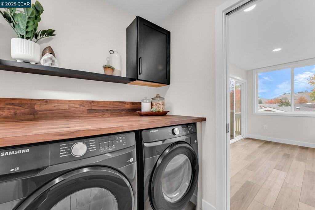 ROSSMOOR - Residential