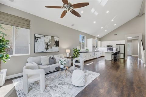 Photo of 25018 Crimson Lasso Dr, Wildomar, CA 92595 (MLS # SW26077589)