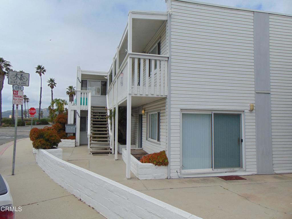 2011 Pierpont Boulevard