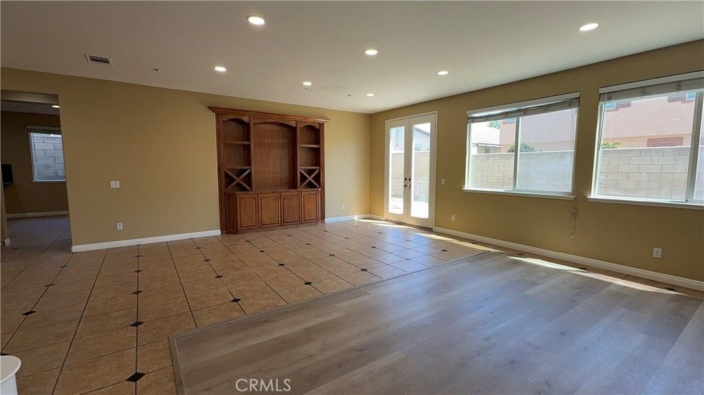 Photo of 6959 Tailwind Ln, Fontana, CA 92336 (MLS # CV26079038)