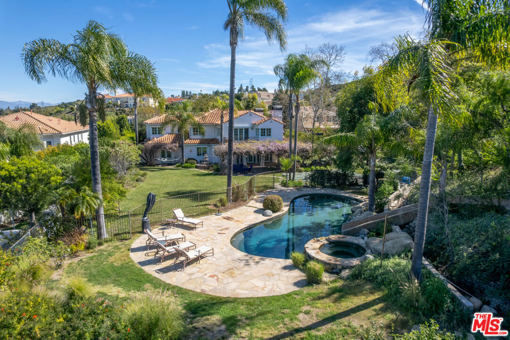 3843 Rock Hampton Drive