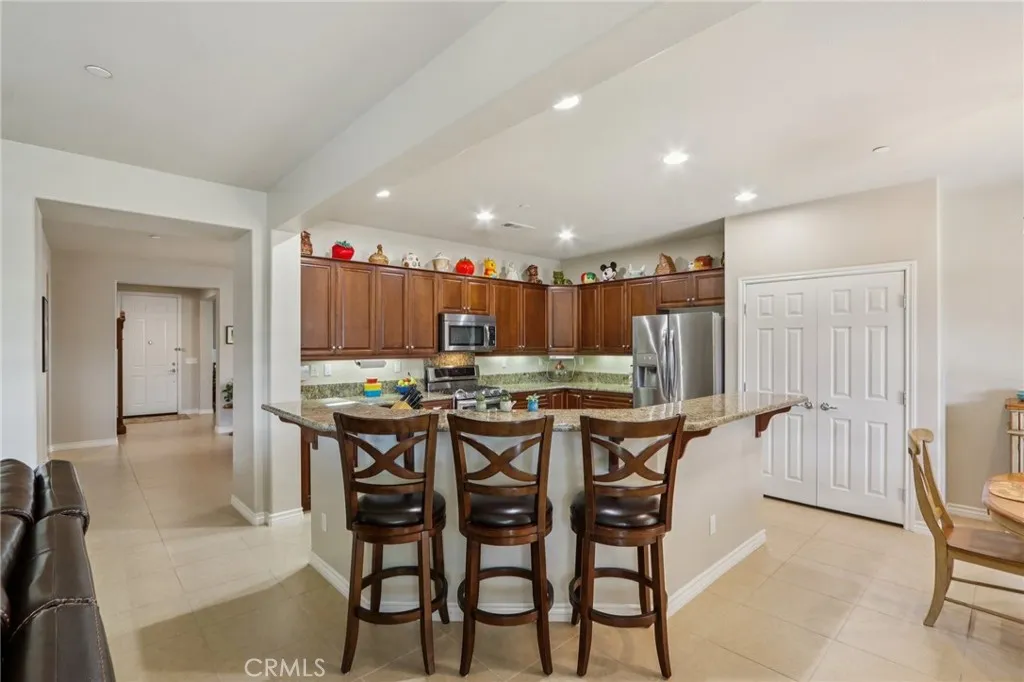 Hemet, California 92545, United States, 3 Bedrooms Bedrooms, ,2 BathroomsBathrooms,Residential,Active,225358