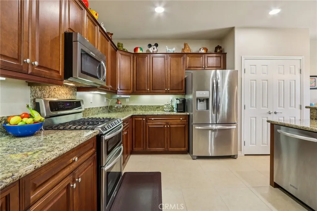 Hemet, California 92545, United States, 3 Bedrooms Bedrooms, ,2 BathroomsBathrooms,Residential,Active,225358