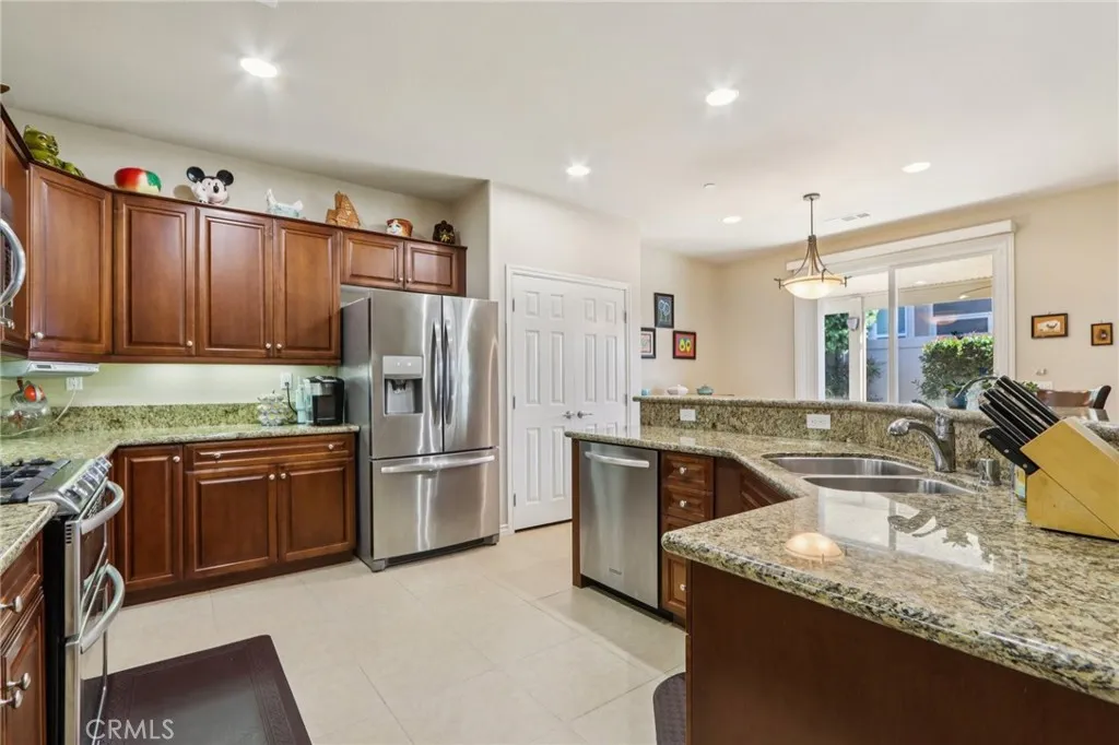 Hemet, California 92545, United States, 3 Bedrooms Bedrooms, ,2 BathroomsBathrooms,Residential,Active,225358