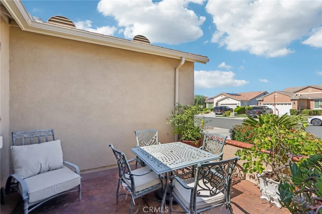 Hemet, California 92545, United States, 3 Bedrooms Bedrooms, ,2 BathroomsBathrooms,Residential,Active,225358