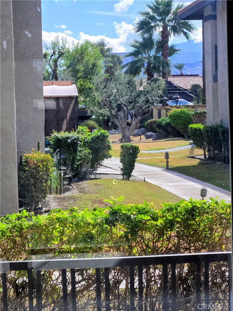 Cathedral Springs (33534) - Residential