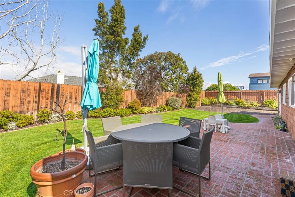 Laguna Beach, California 92651, United States, 3 Bedrooms Bedrooms, ,2 BathroomsBathrooms,Residential,Active,167119