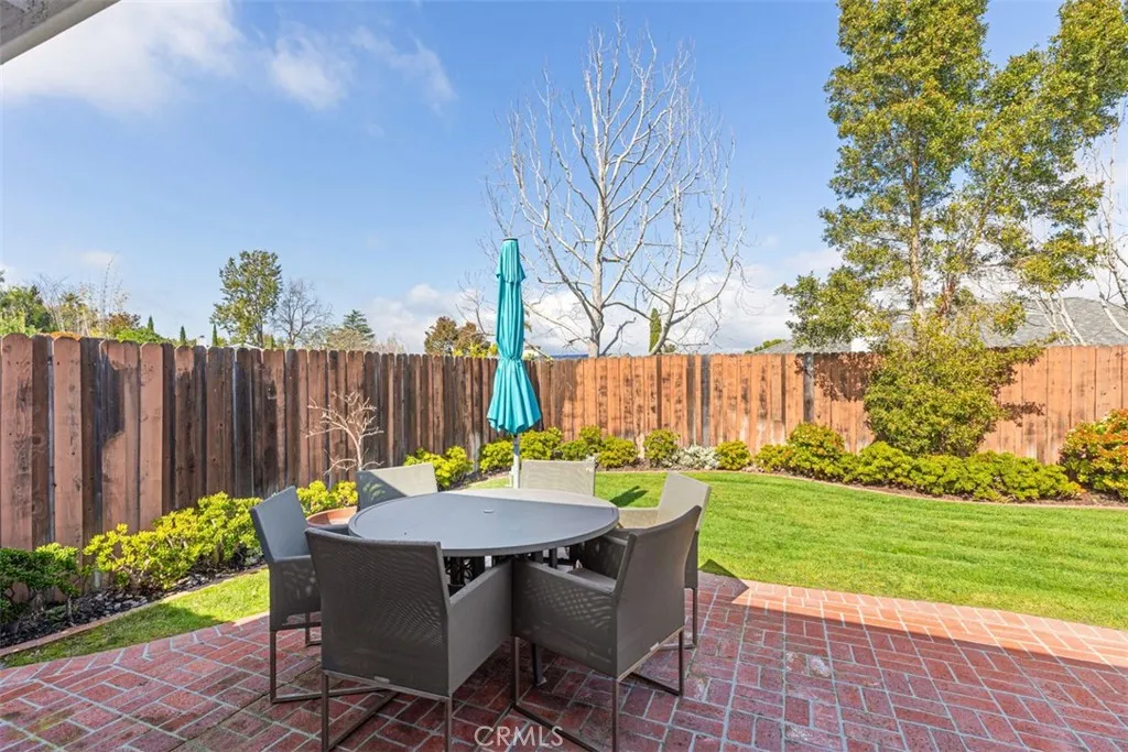 Laguna Beach, California 92651, United States, 3 Bedrooms Bedrooms, ,2 BathroomsBathrooms,Residential,Active,167119