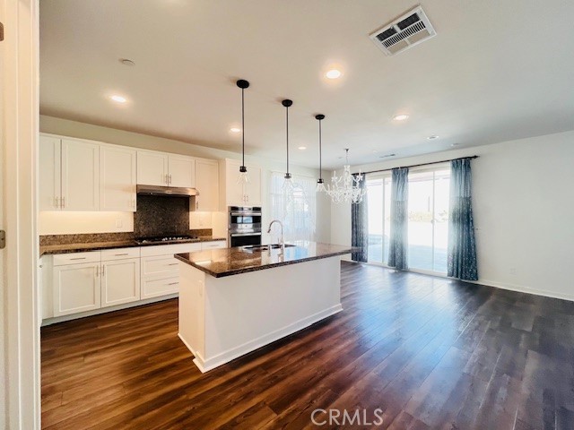 Custom Canyon Country 1 (CCAN1) - Residential