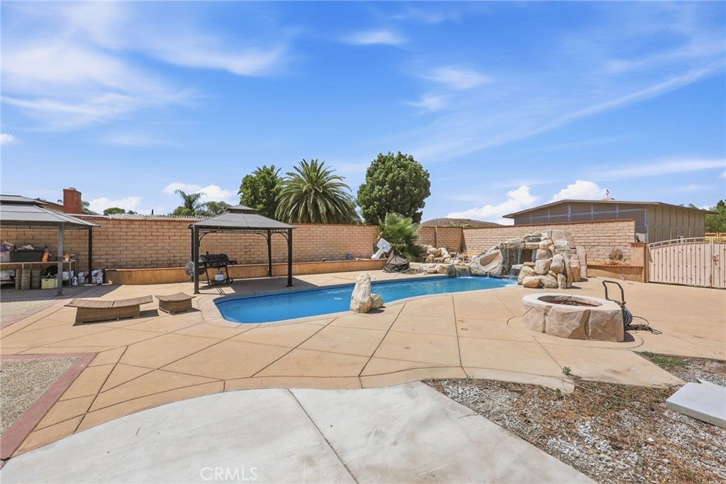 15060 Zieglinde Drive