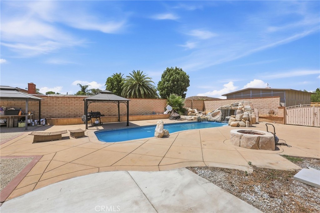 15060 Zieglinde Drive