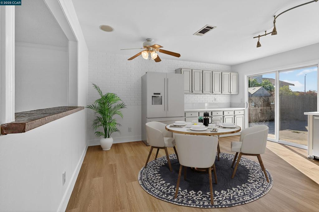 NAPA SQUARE - Residential