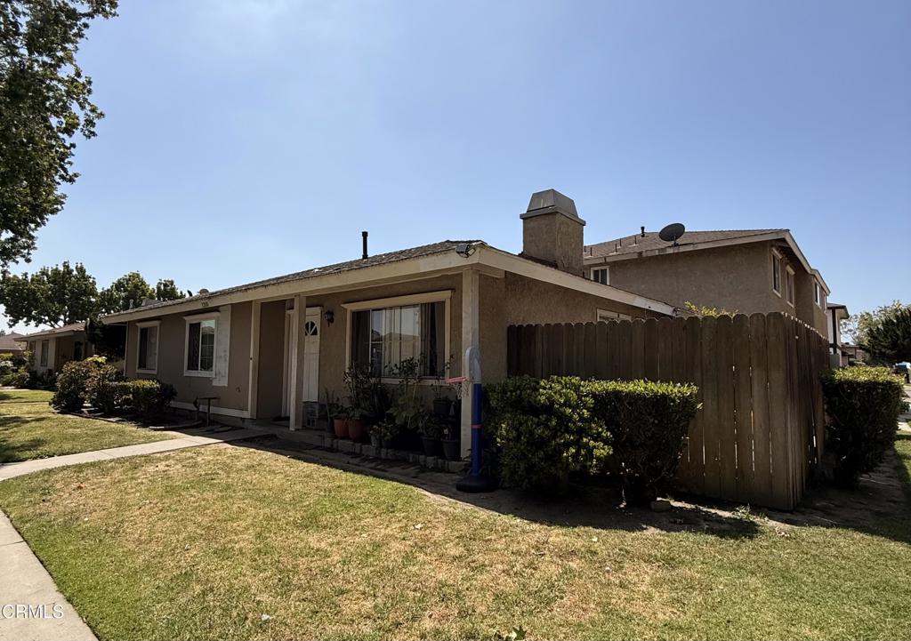 Photo 1 of 1 — 1310 Hull Place, Oxnard, CA 93030