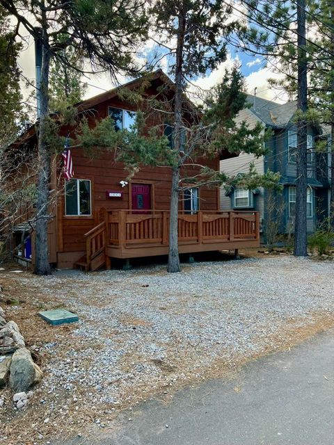 Photo of 2084 5th Lane, Big Bear, CA 92314 (MLS # 219142935DA)