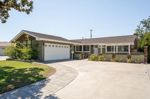 Photo of 1849 S Janette LN, Anaheim, CA 92802 (MLS # OC26187488)
