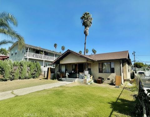 Photo of 3846 Tampico Avenue, El Sereno, CA 90032 (MLS # CV26105122)