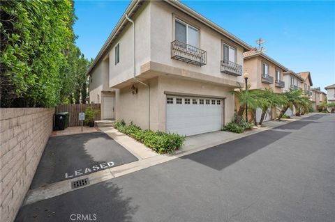 9354 Burnet Avenue 111 North Hills CA 91343