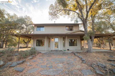 Photo of 17255 Jeni Ct CT, Jamestown, CA 95327 (MLS # 41149157)