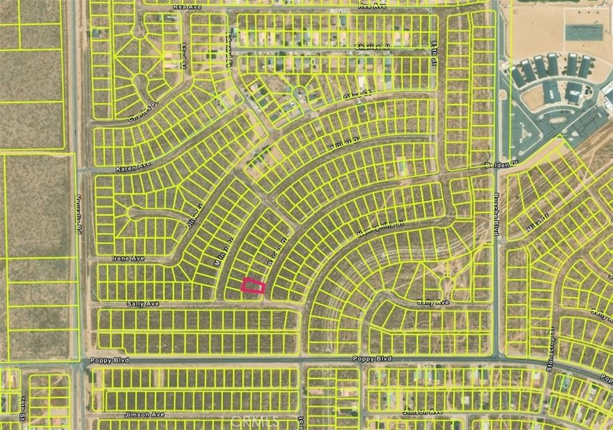 9,000 sq feet residential zoned land in California City.  Buyer to verify utilities.