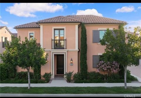 Photo of 141 Dolci, Irvine, CA 92602 (MLS # OC26074140)
