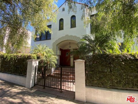 506 N Spaulding Avenue Los Angeles CA 90036