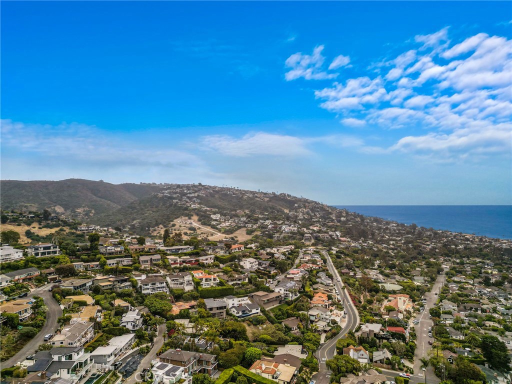 933 Coast View Drive, Laguna Beach CA 92651 - Photo 48