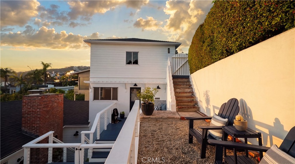933 Coast View Drive, Laguna Beach CA 92651 - Photo 35