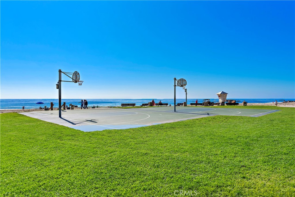 933 Coast View Drive, Laguna Beach CA 92651 - Photo 59