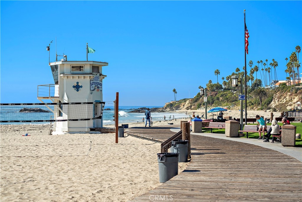 933 Coast View Drive, Laguna Beach CA 92651 - Photo 56