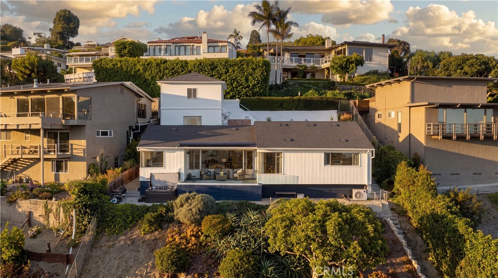 933 Coast View Drive, Laguna Beach CA 92651 - Photo 39