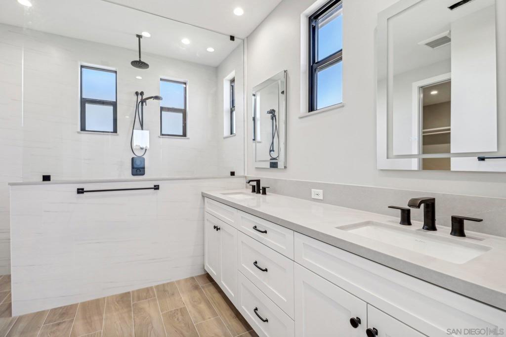 University Heights - Residential Lease