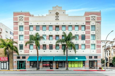 Photo of 305 W Main Street, Alhambra, CA 91801 (MLS # P1-25552)