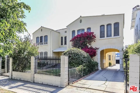 Photo of 109 S Berendo Street #2, Los Angeles, CA 90004 (MLS # 26844175)