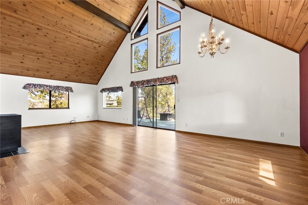 3 Town Hill Way