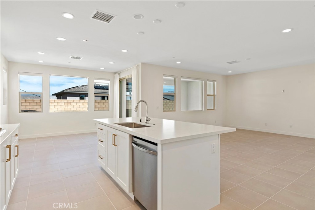 The Grove (32277) - Residential Lease