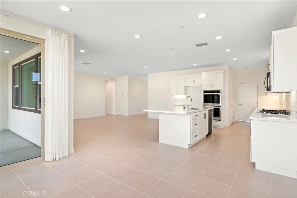 The Grove (32277) - Residential Lease