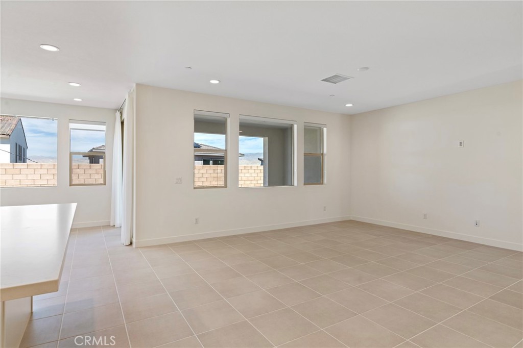 The Grove (32277) - Residential Lease