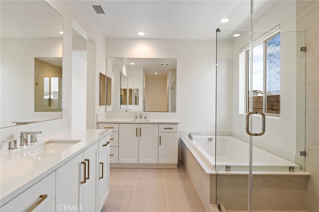 The Grove (32277) - Residential Lease