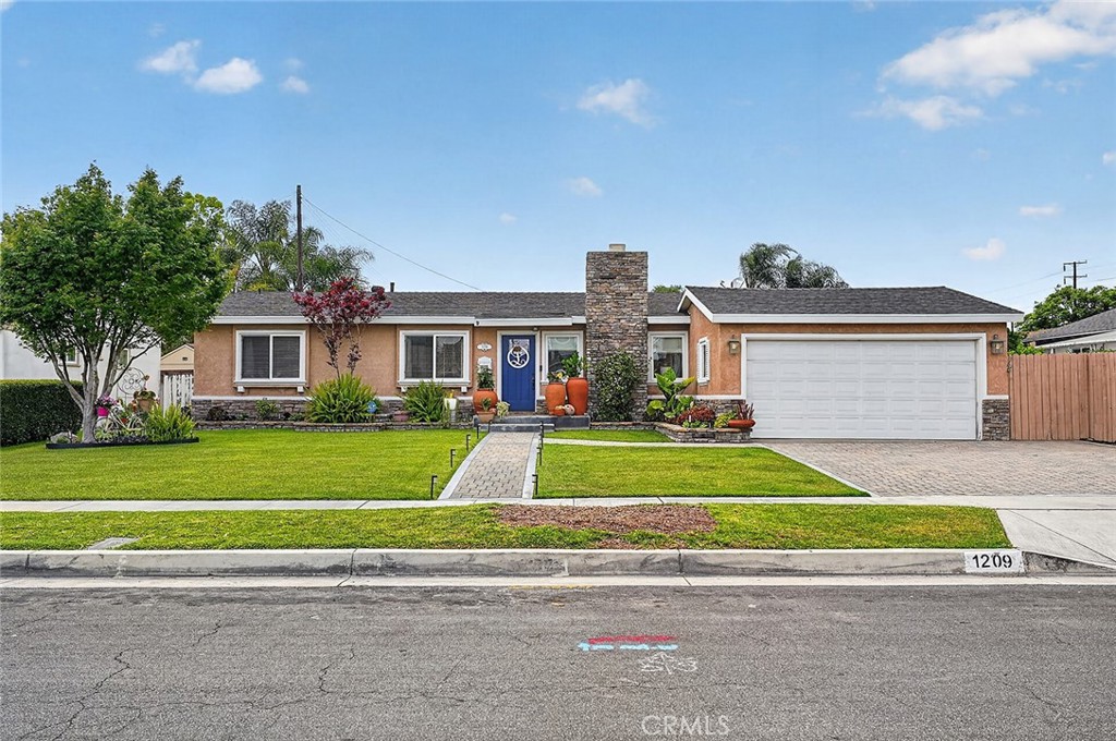1209 S East Gates
