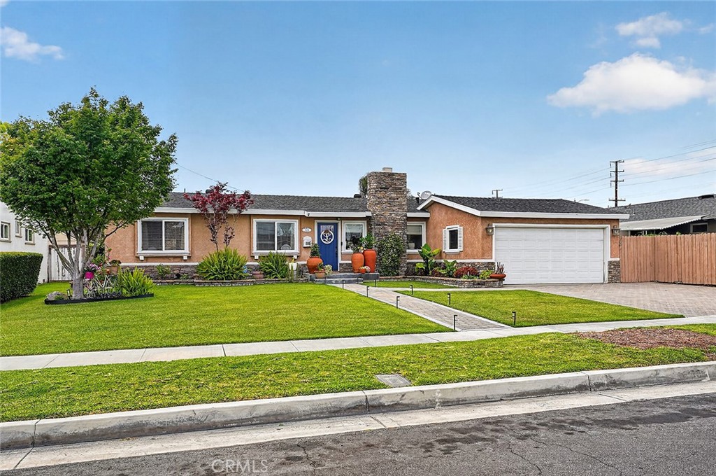1209 S East Gates