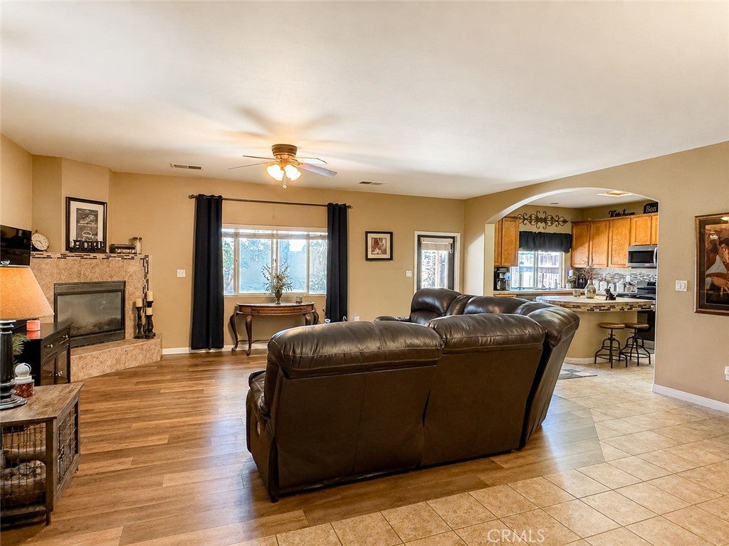 11107 Snowcreek Falls
