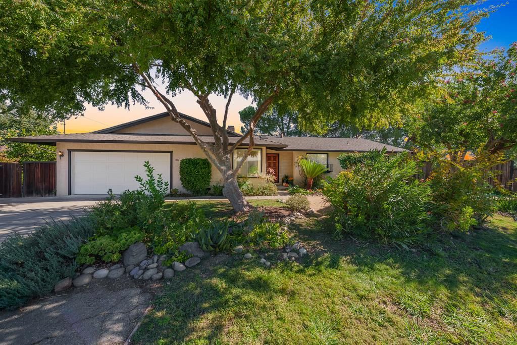 Photo of 2951 Hannan Drive, Pleasant Hill, CA 94523 (MLS # ML82025717)