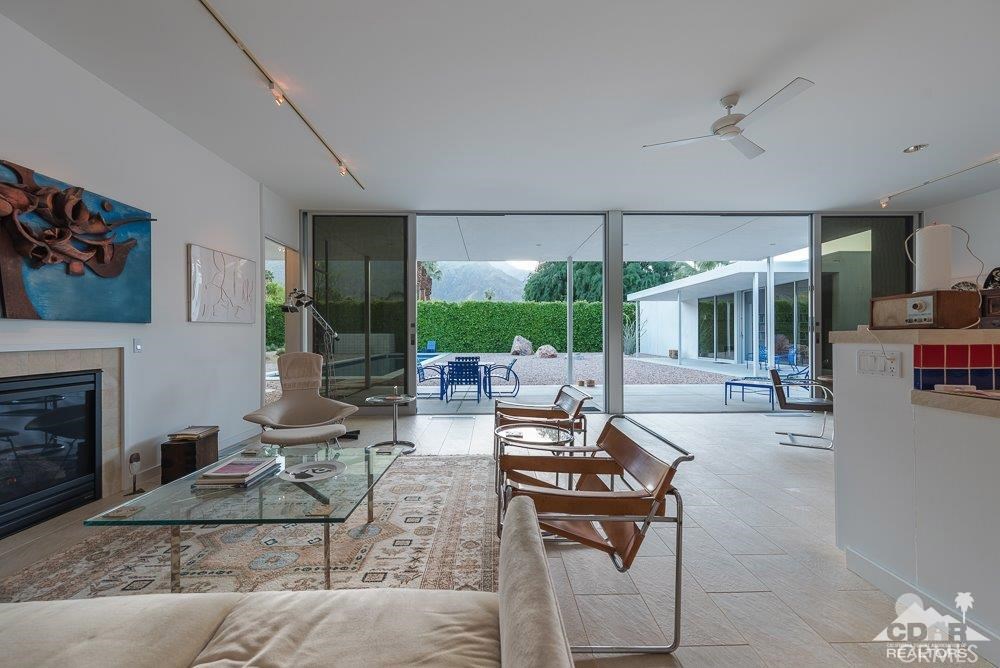 El Mirador - Residential