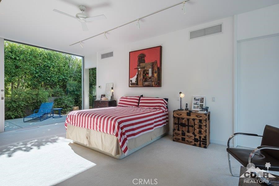 El Mirador - Residential