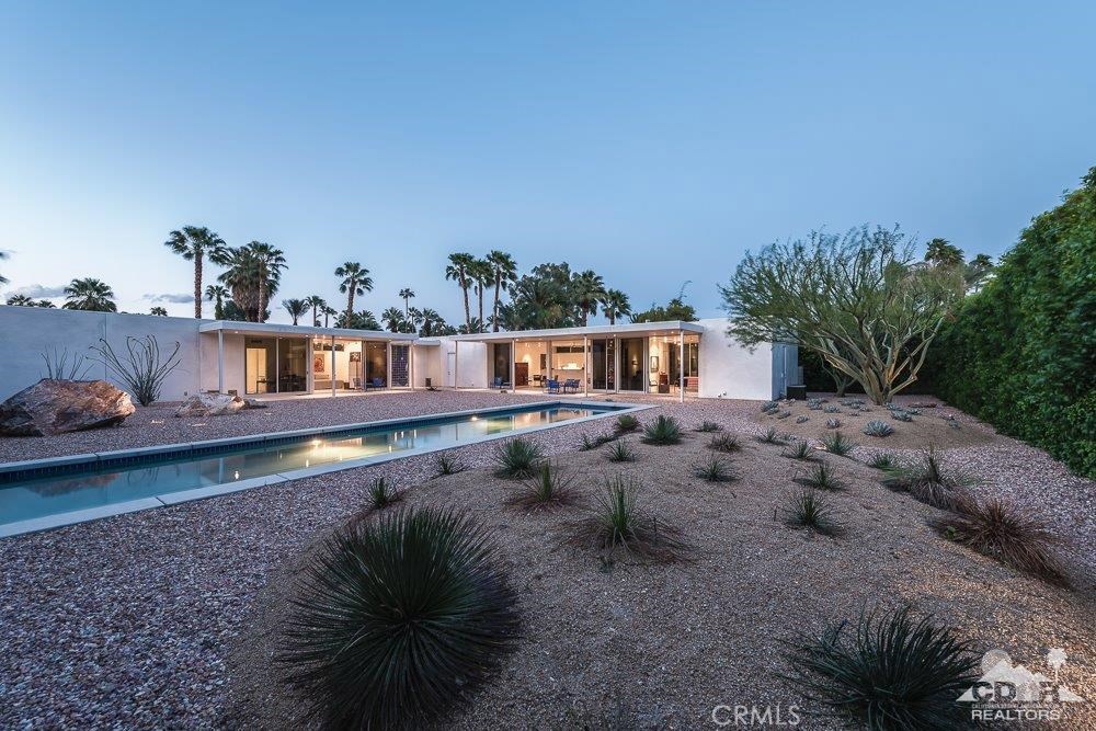 El Mirador - Residential