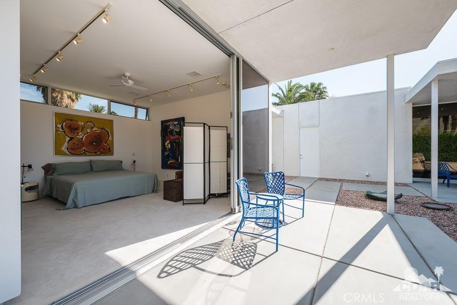 El Mirador - Residential