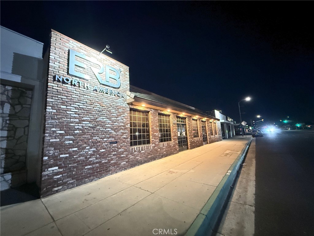 An excellent investment opportunity in the heart of Covina! Located on the bustling Rowland Street, this property offers prime positioning for an investor redevelopment or owner-user space. Currently, the property is divided into two units, each with separate utilities and restrooms, fully rented with long term tenant. 14 private parking space. The Rowland Street location is in an area with active development interest, including high-end retail and restaurant projects nearby, positioning this property as an attractive asset in a dynamic and growing market.