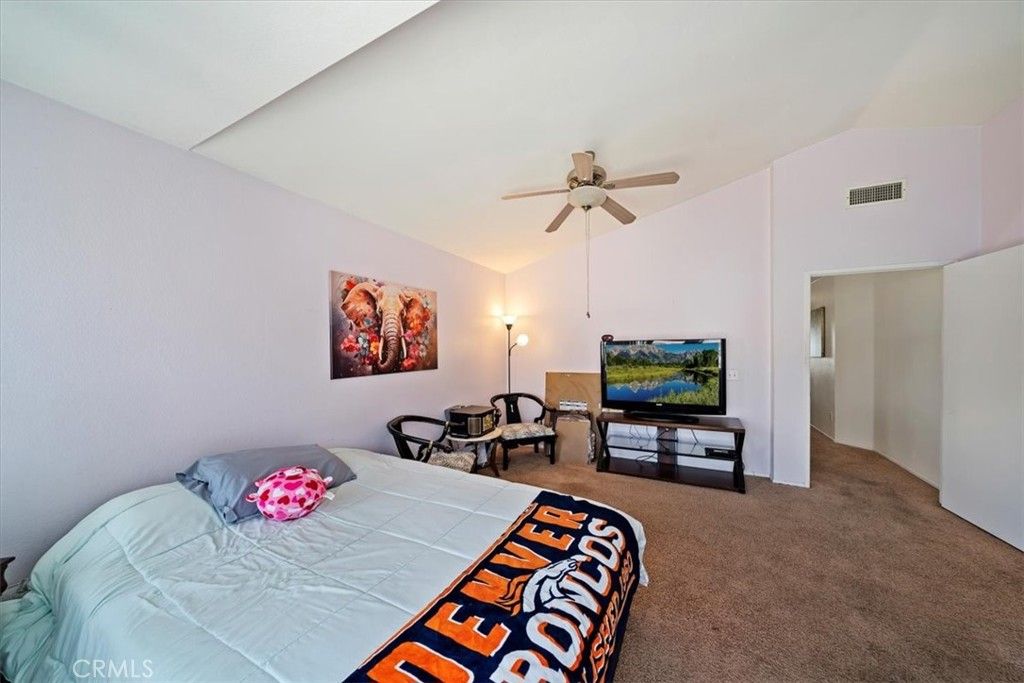 listing image 130720061381407715758