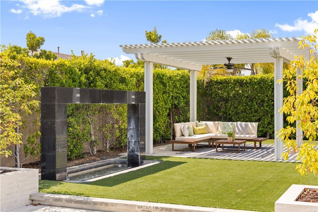 60 Harlow, Irvine CA 92618 - Photo 6